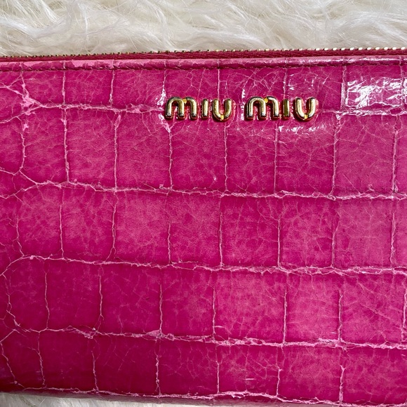 Miu Miu zippered wallet - Picture 4 of 14